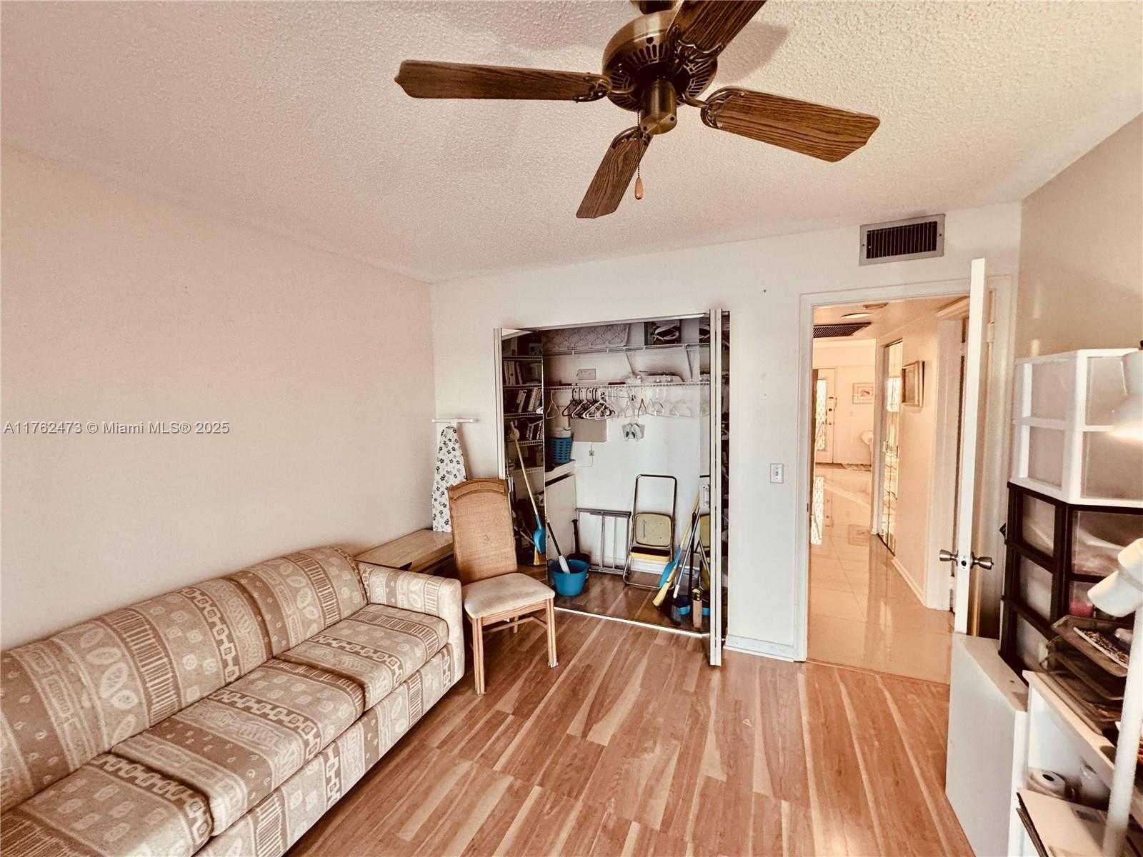 Small Image of 1401 SOUTH WEST 134TH WAY #413C, Pembroke Pines Number 19