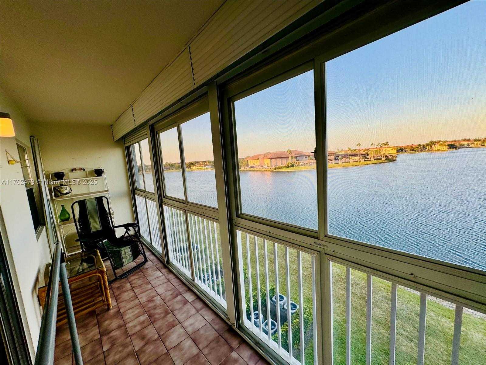 Small Image of 1401 SOUTH WEST 134TH WAY #413C, Pembroke Pines Number 23