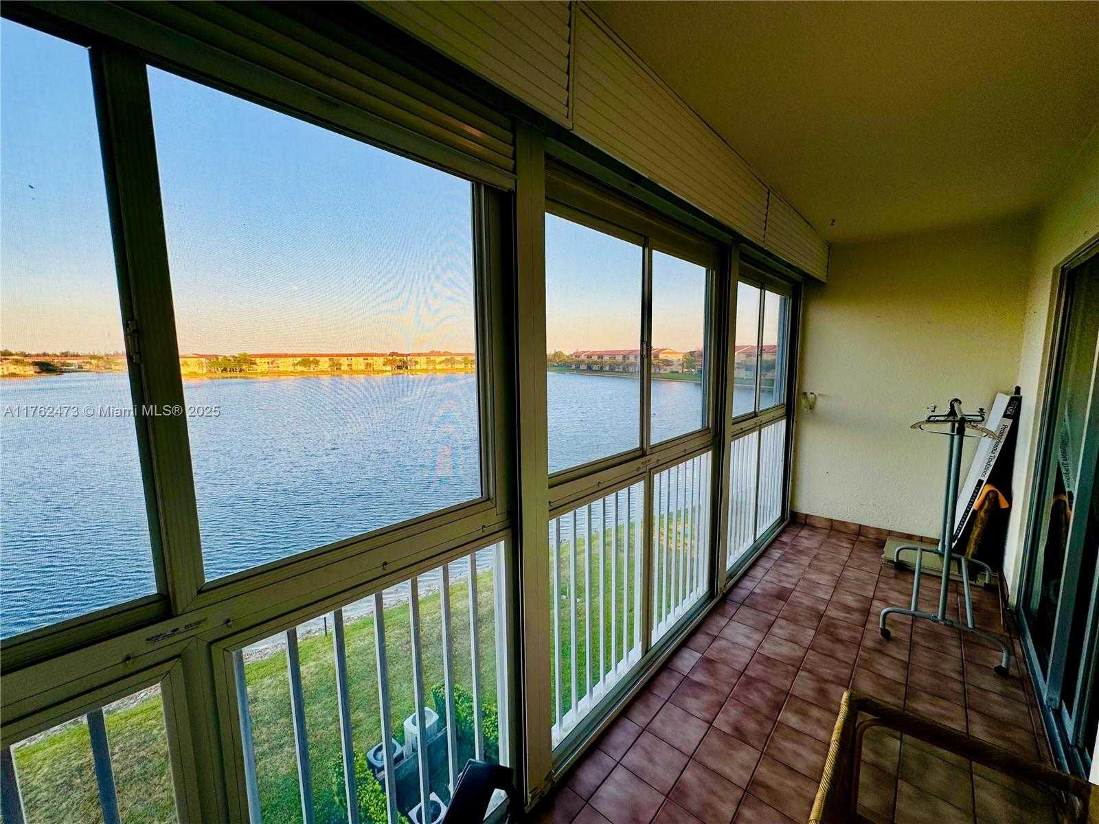 Small Image of 1401 SOUTH WEST 134TH WAY #413C, Pembroke Pines Number 24