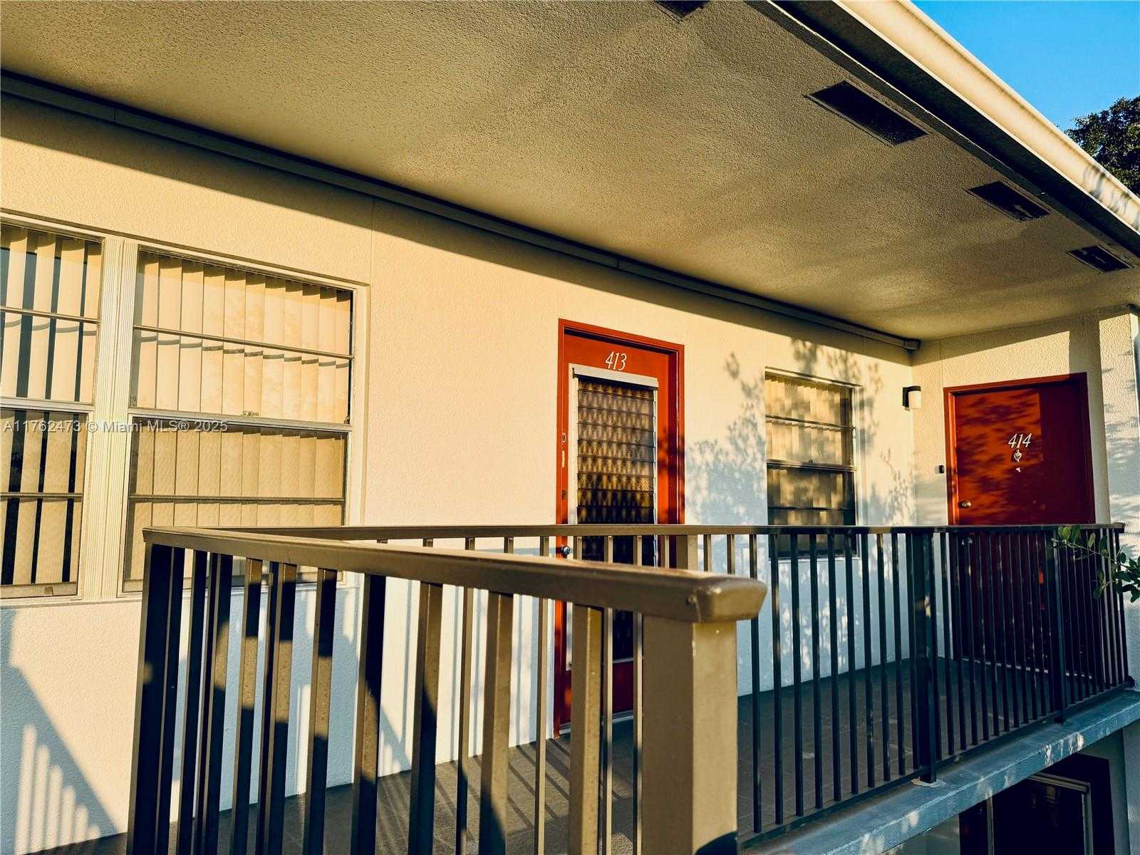 Small Image of 1401 SOUTH WEST 134TH WAY #413C, Pembroke Pines Number 3