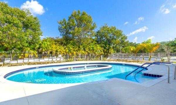Small Image of 1401 SOUTH WEST 134TH WAY #413C, Pembroke Pines Number 40