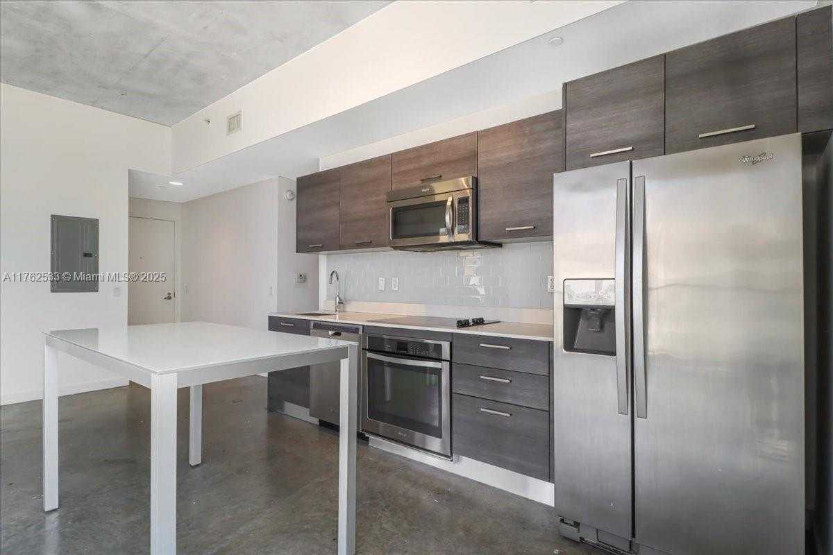 Small Image of 151 SOUTH EAST 1ST ST #1011, Miami Number 10