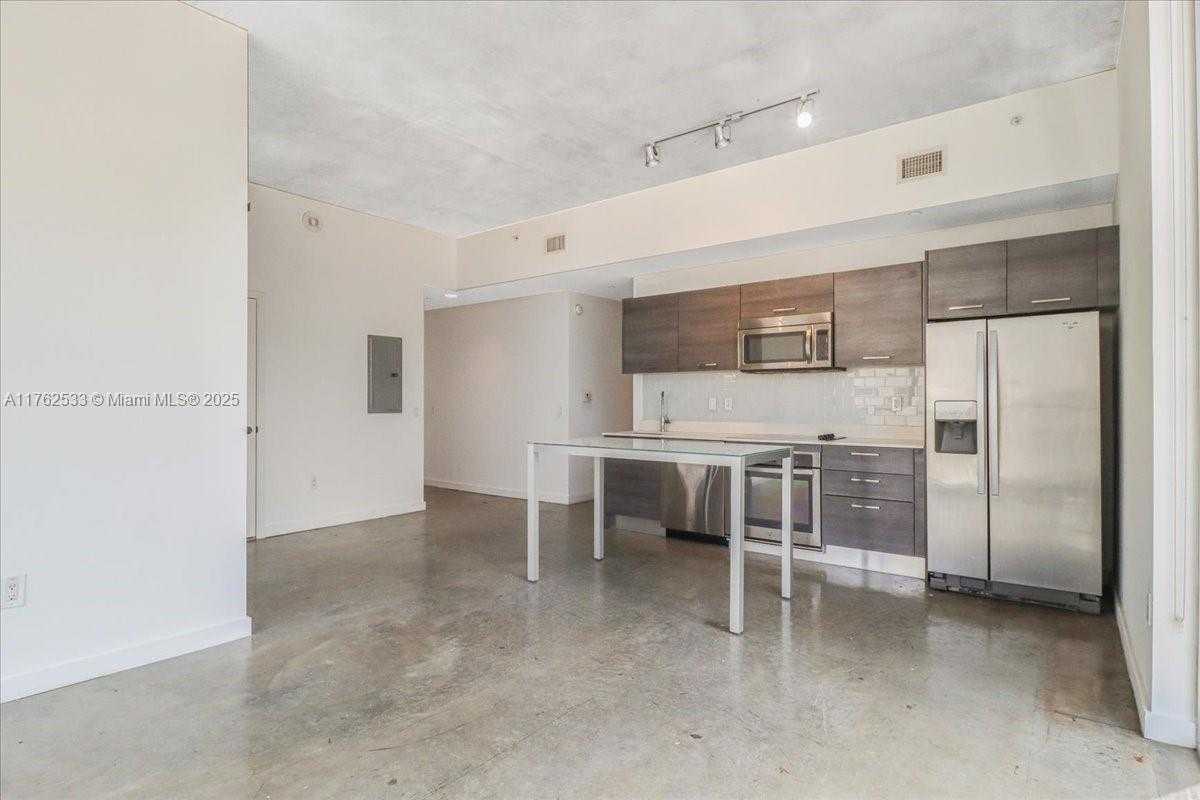 Small Image of 151 SOUTH EAST 1ST ST #1011, Miami Number 12