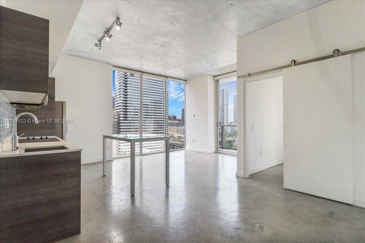 Small Image of 151 SOUTH EAST 1ST ST #1011, Miami Number 9