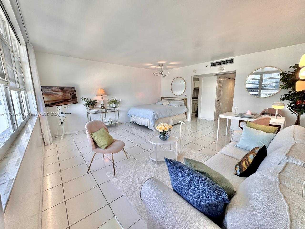 Small Image of 100 LINCOLN RD #1231, Miami Beach Number 6