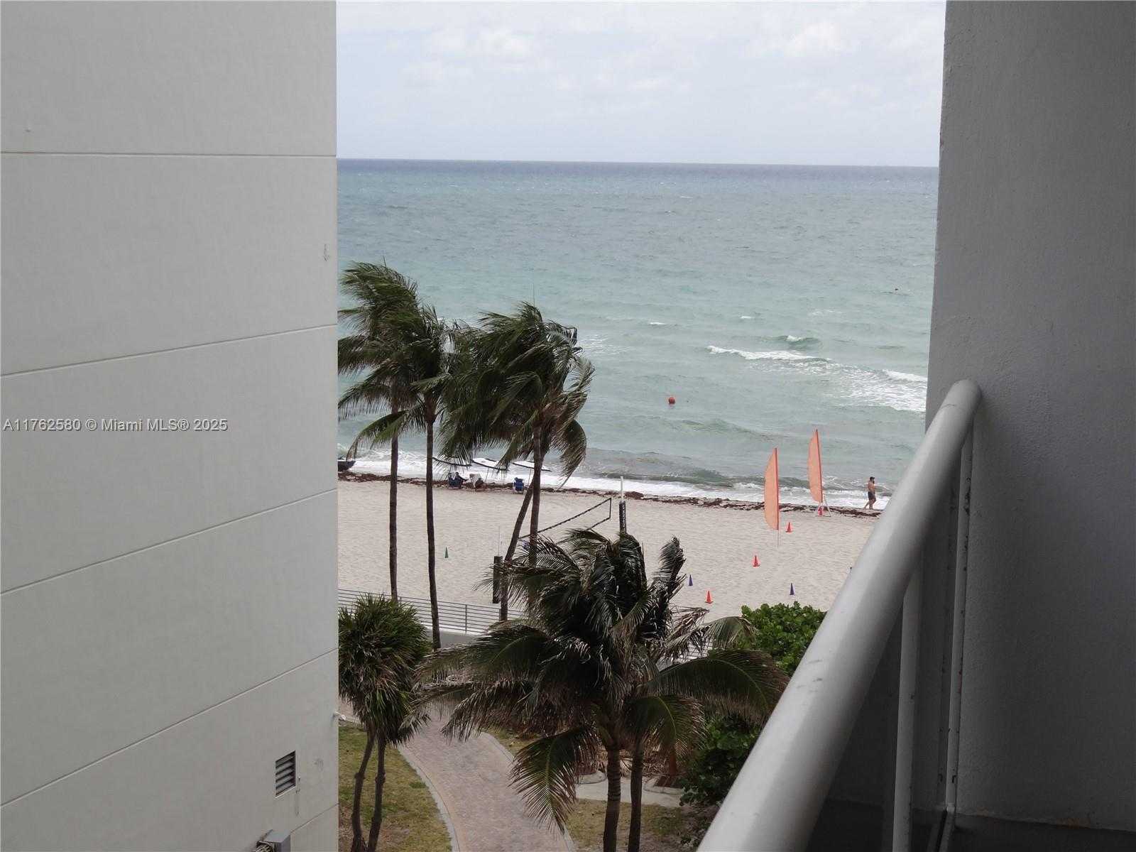 Small Image of 3725 SOUTH OCEAN DR #607, Hollywood Number 10