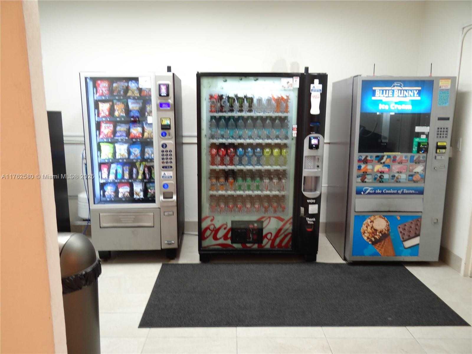 Small Image of 3725 SOUTH OCEAN DR #607, Hollywood Number 24