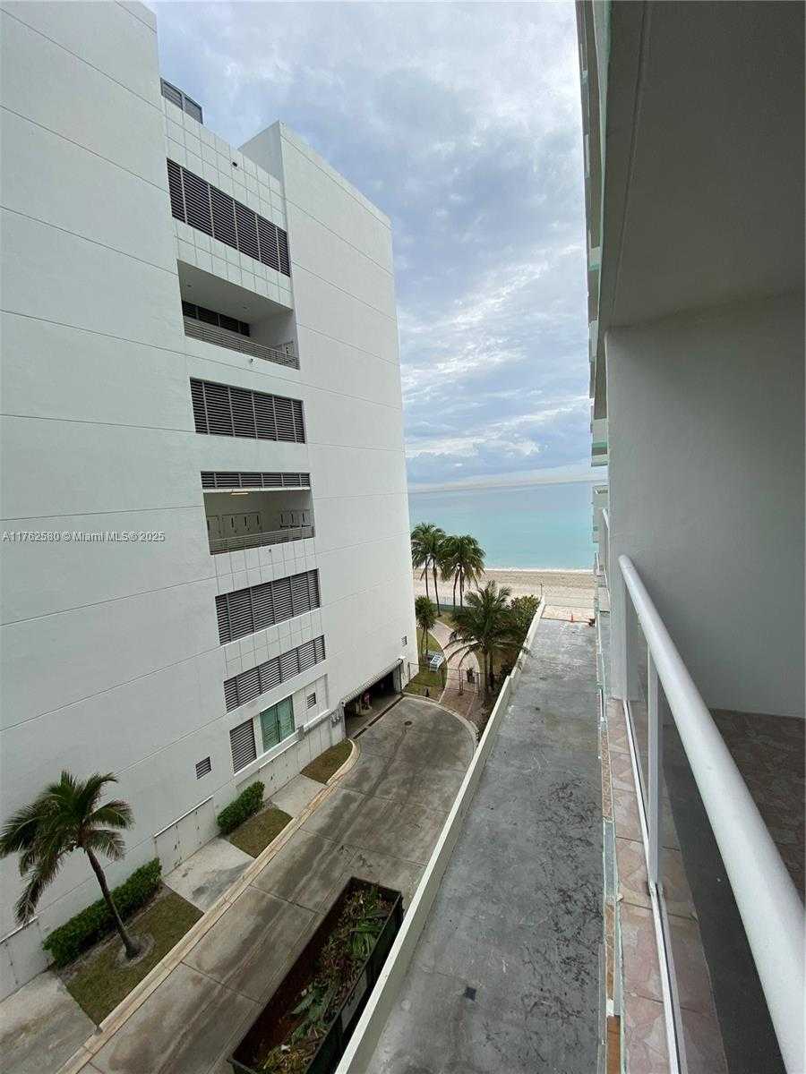 Small Image of 3725 SOUTH OCEAN DR #607, Hollywood Number 30