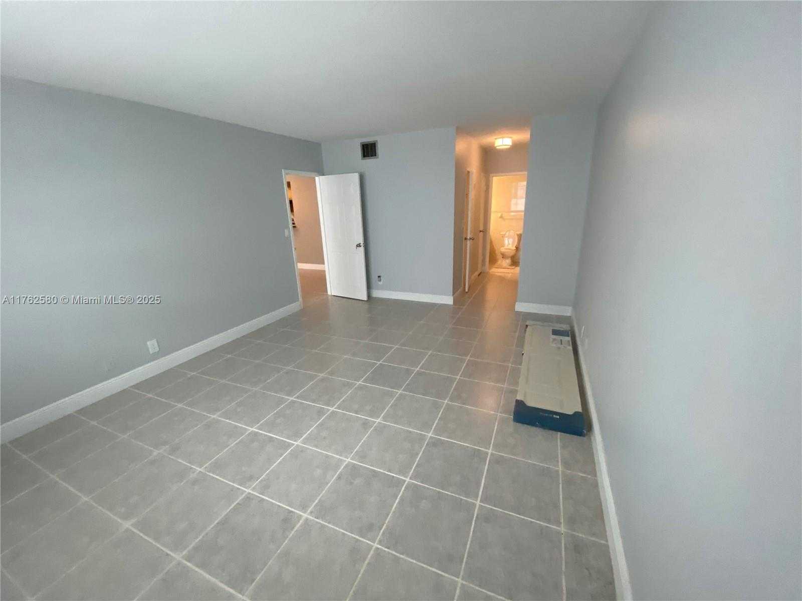 Small Image of 3725 SOUTH OCEAN DR #607, Hollywood Number 33