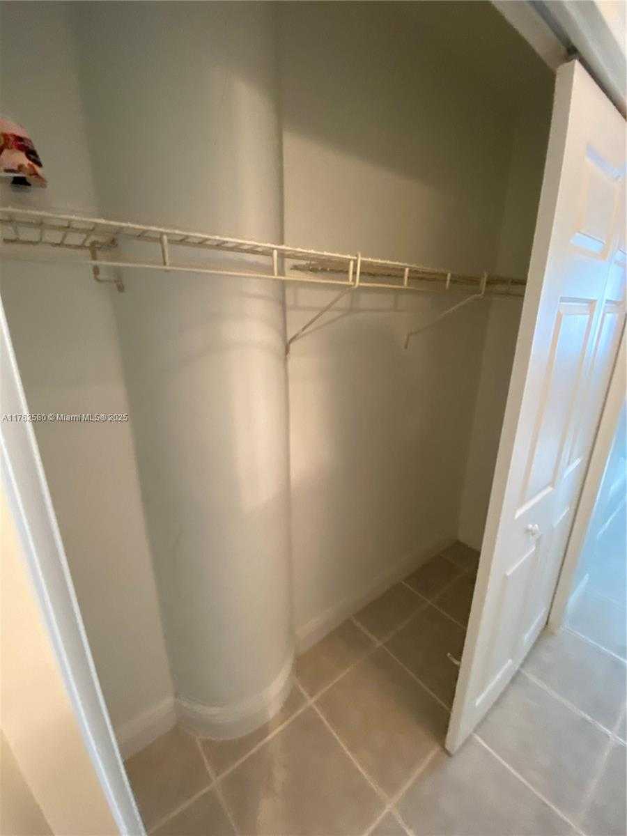 Small Image of 3725 SOUTH OCEAN DR #607, Hollywood Number 35