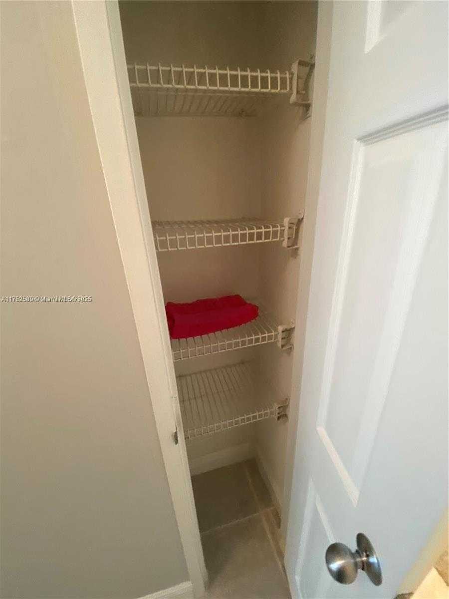 Small Image of 3725 SOUTH OCEAN DR #607, Hollywood Number 38