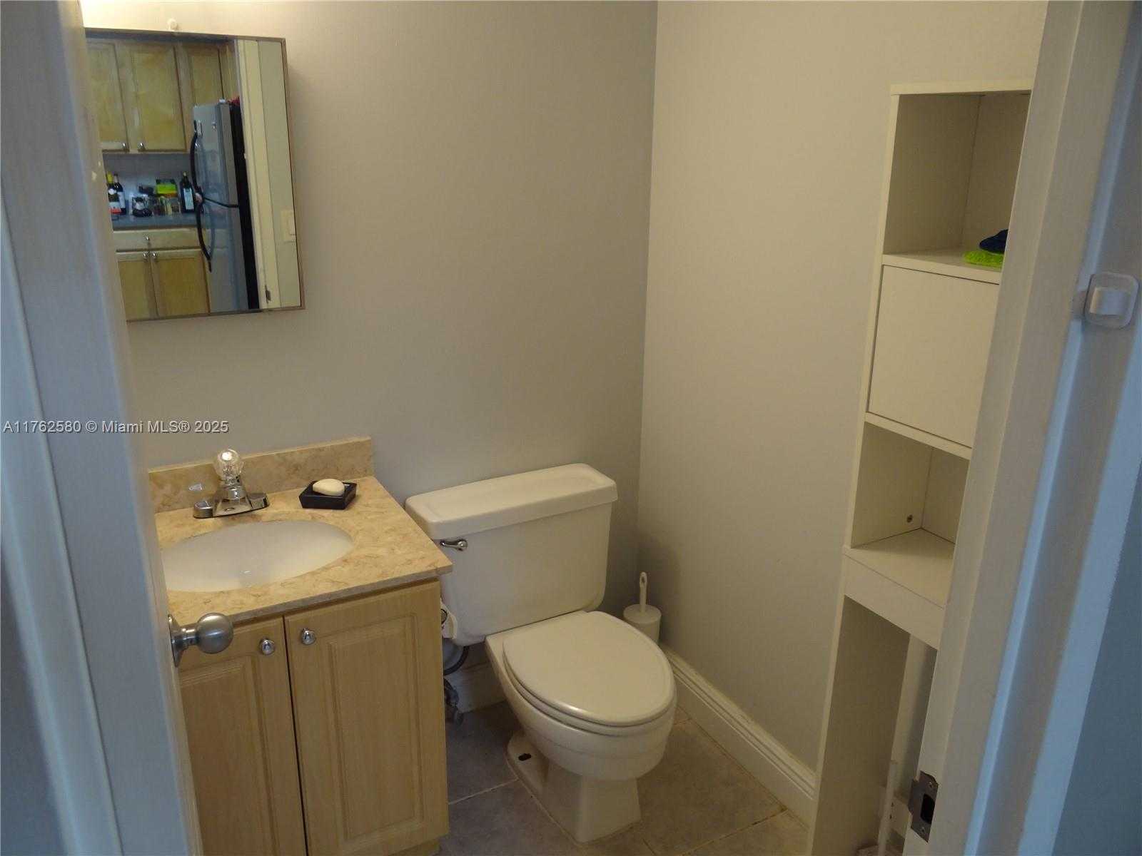 Small Image of 3725 SOUTH OCEAN DR #607, Hollywood Number 6