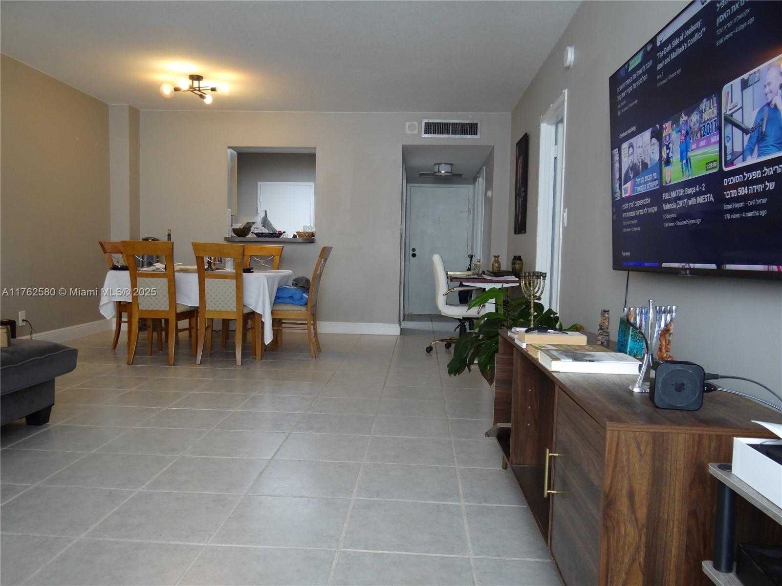 Small Image of 3725 SOUTH OCEAN DR #607, Hollywood Number 8