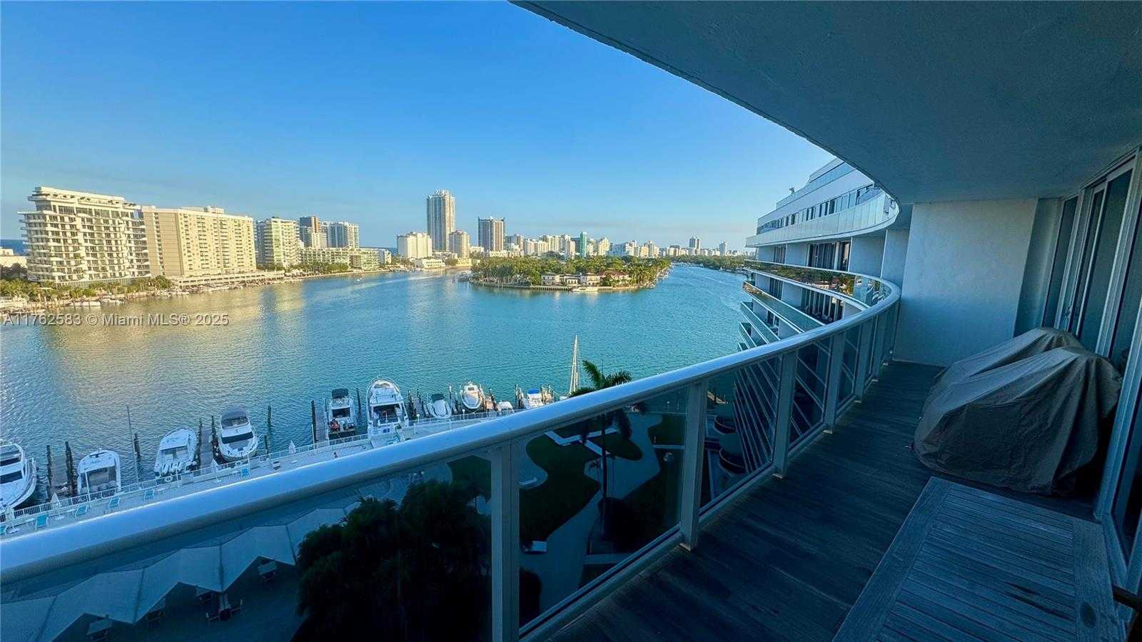 Small Image of 900 BAY DR #914, Miami Beach Number 10