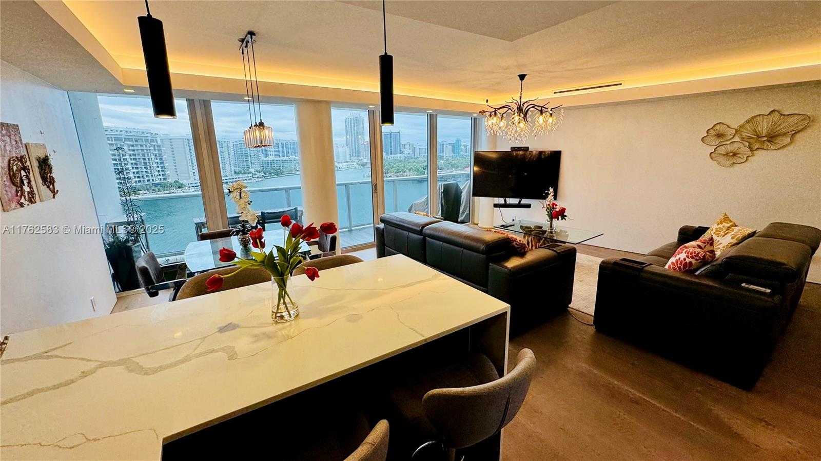 Small Image of 900 BAY DR #914, Miami Beach Number 35