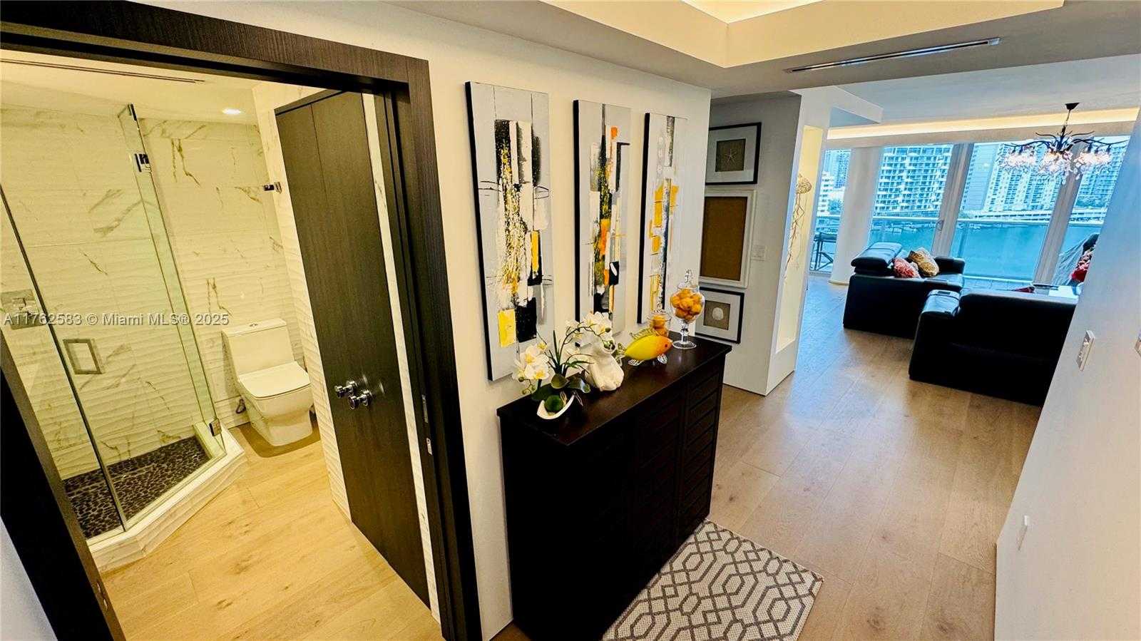 Small Image of 900 BAY DR #914, Miami Beach Number 46
