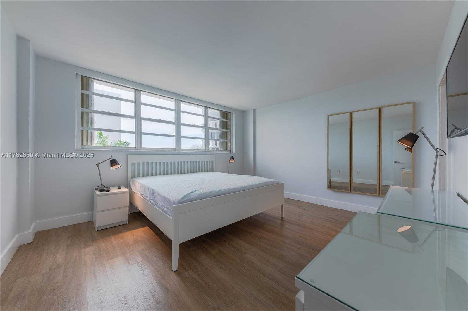 Small Image of 800 WEST AVE #618, Miami Beach Number 30