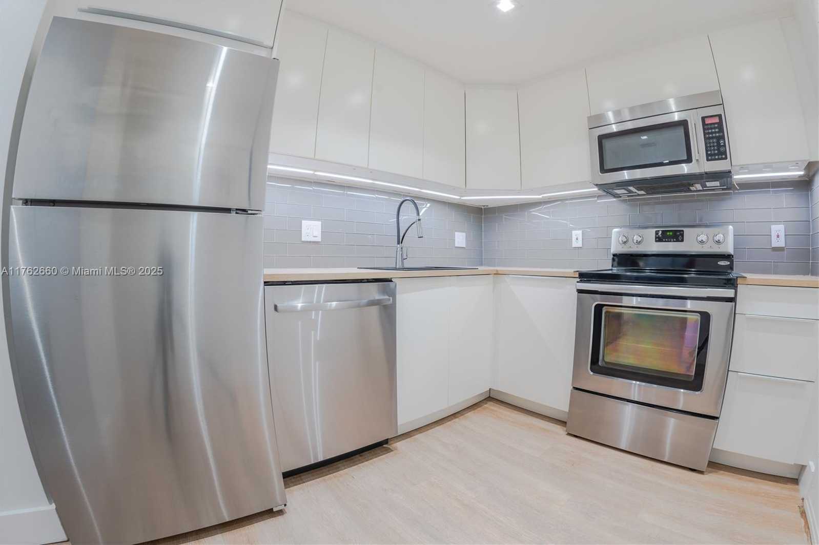 Small Image of 800 WEST AVE #618, Miami Beach Number 37