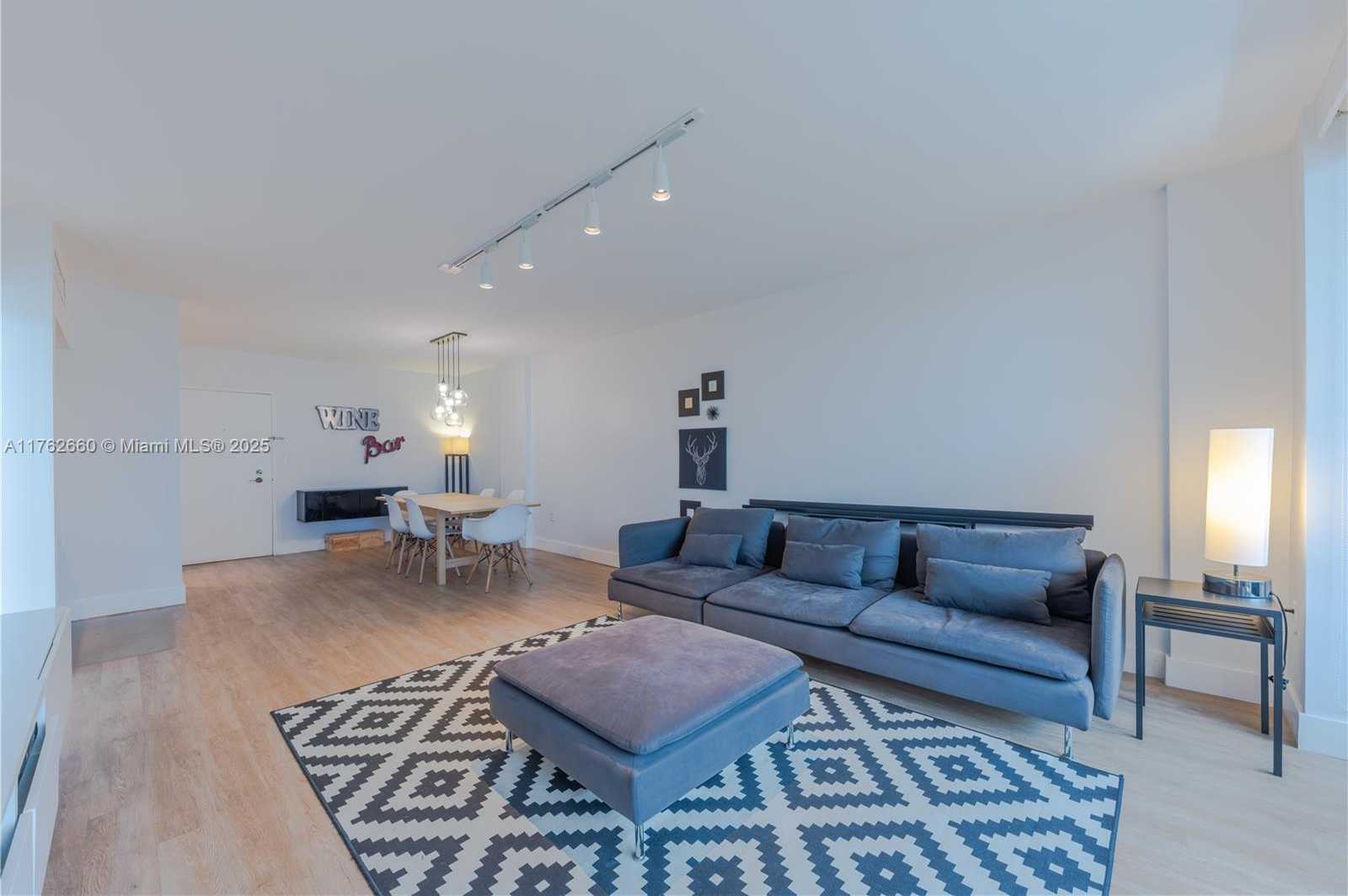 Small Image of 800 WEST AVE #618, Miami Beach Number 40