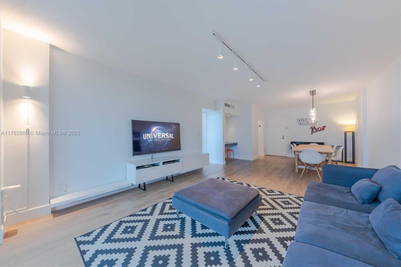 Small Image of 800 WEST AVE #618, Miami Beach Number 41