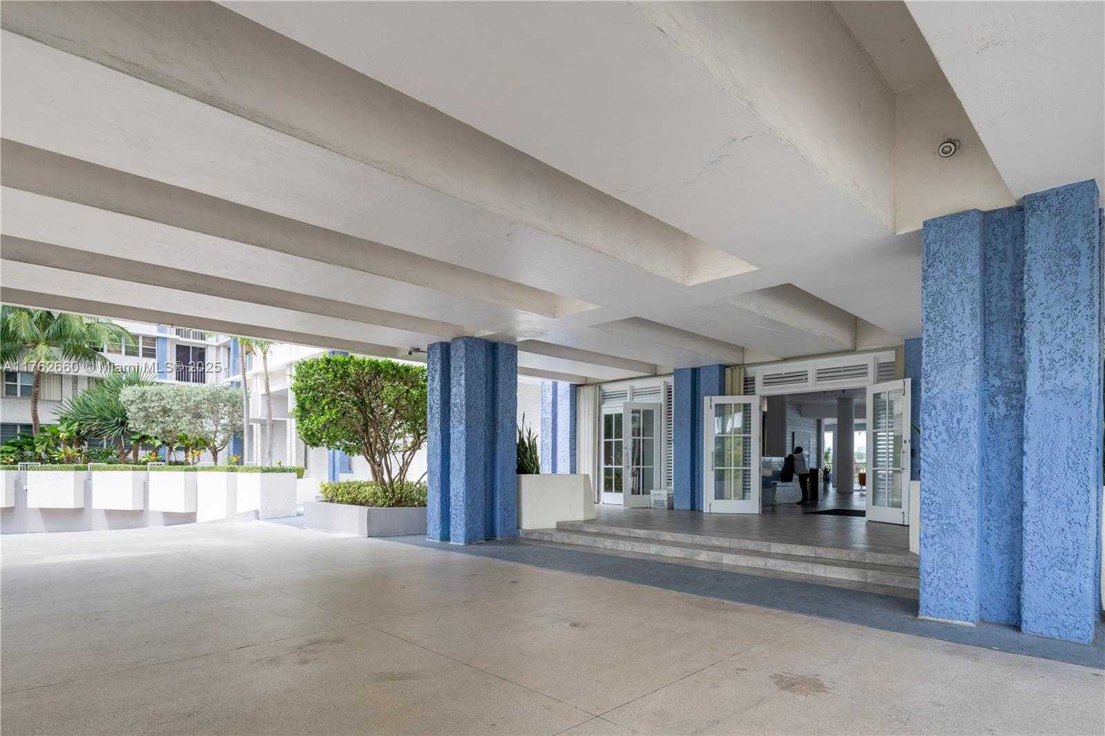 Small Image of 800 WEST AVE #618, Miami Beach Number 8