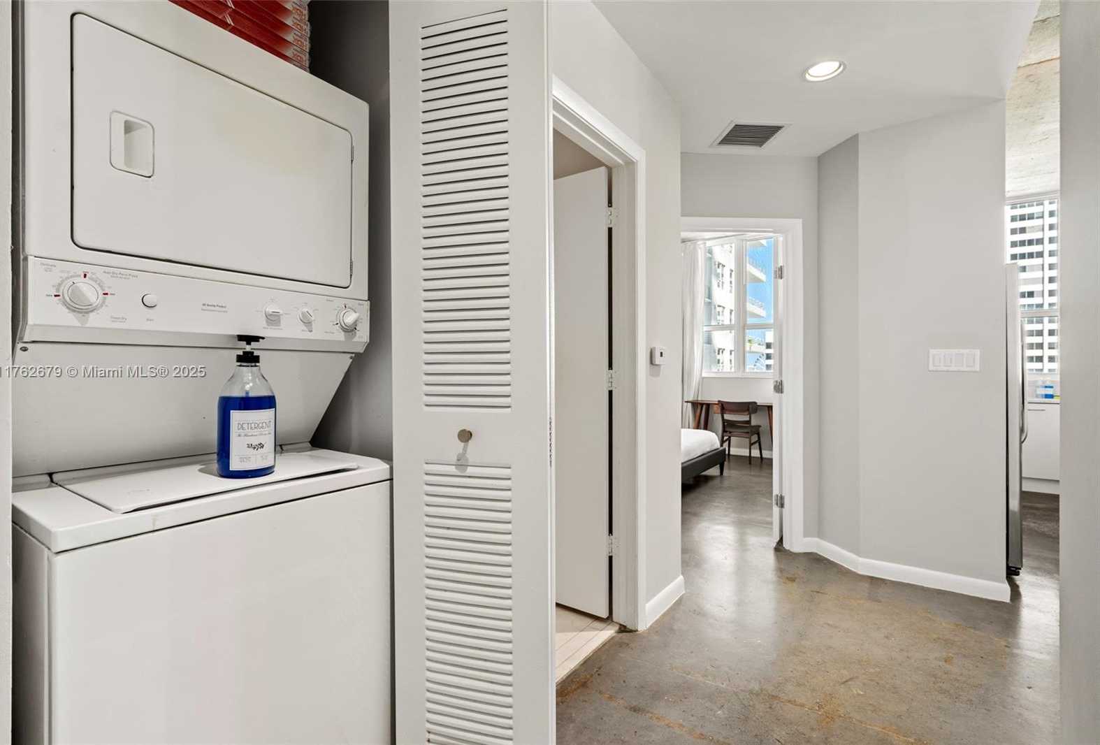 Small Image of 133 NORTH EAST 2ND AVE #912, Miami Number 14