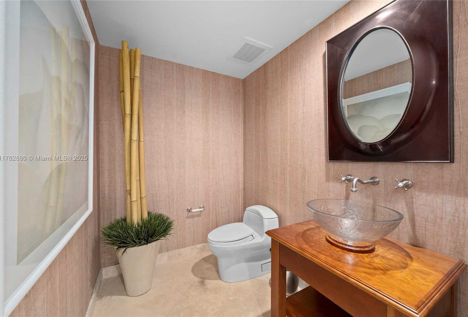 Small Image of 333 LAS OLAS WAY #1610, Fort Lauderdale Number 18