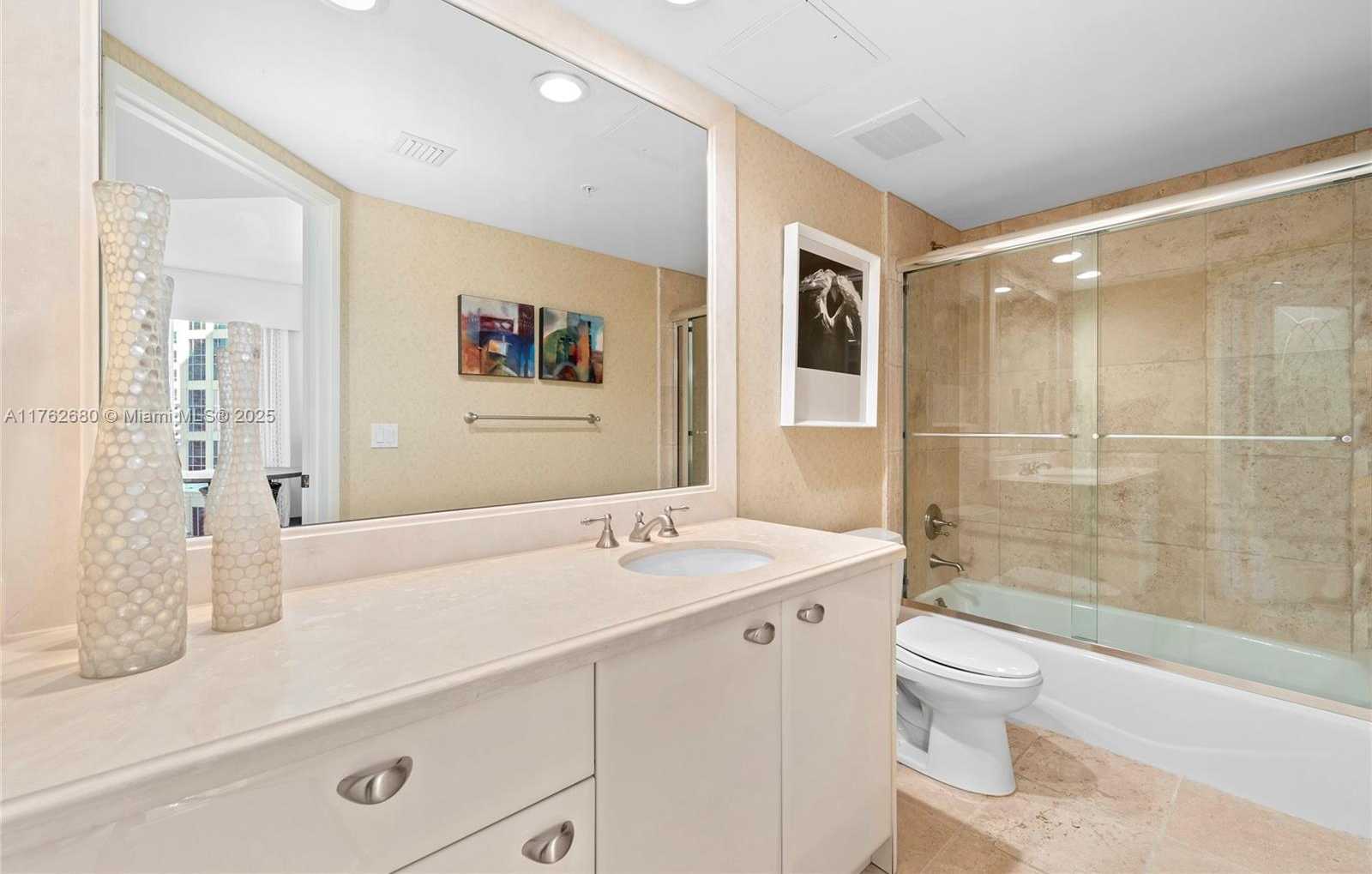 Small Image of 333 LAS OLAS WAY #1610, Fort Lauderdale Number 20