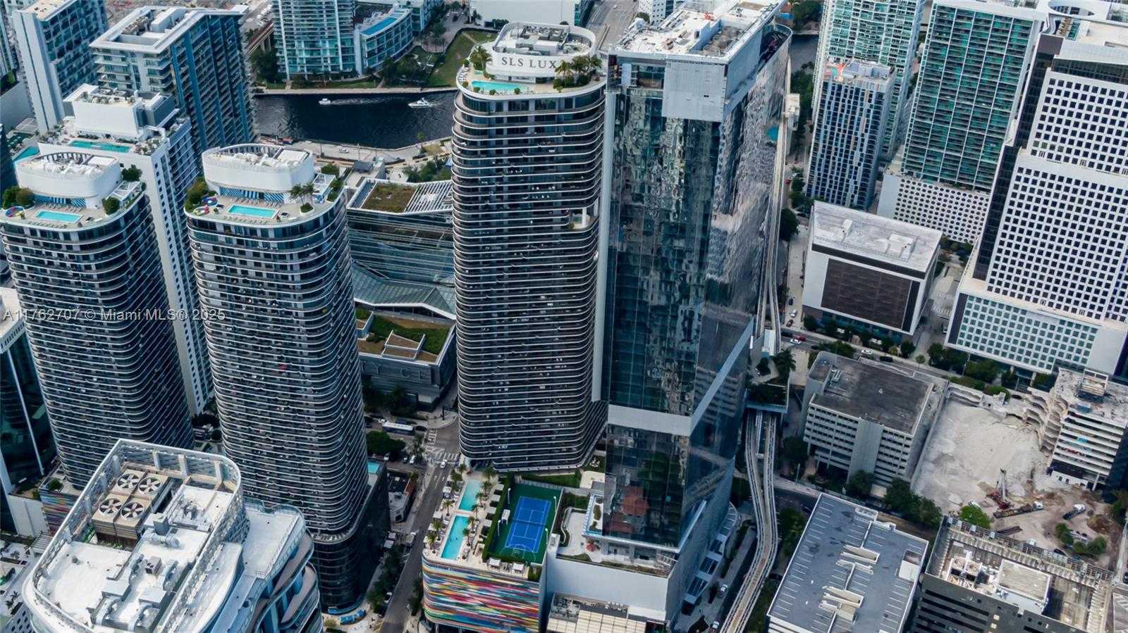 Small Image of 801 SOUTH MIAMI AVE #4405, Miami Number 2