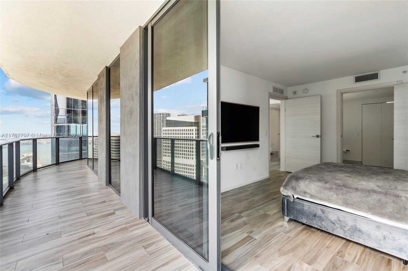 Small Image of 801 SOUTH MIAMI AVE #4405, Miami Number 29