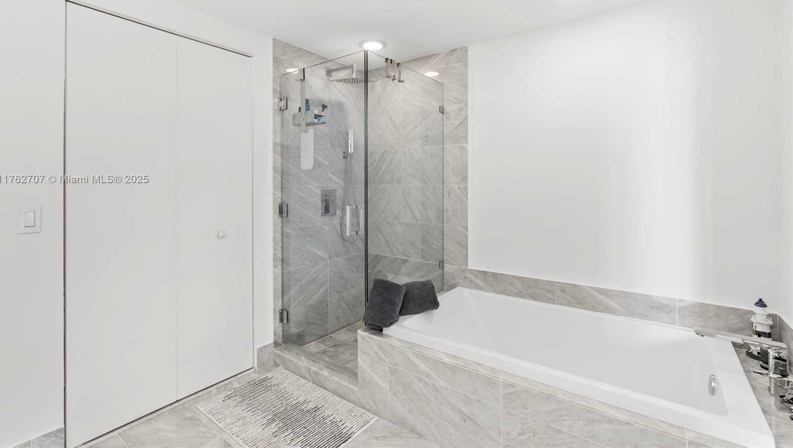 Small Image of 801 SOUTH MIAMI AVE #4405, Miami Number 33