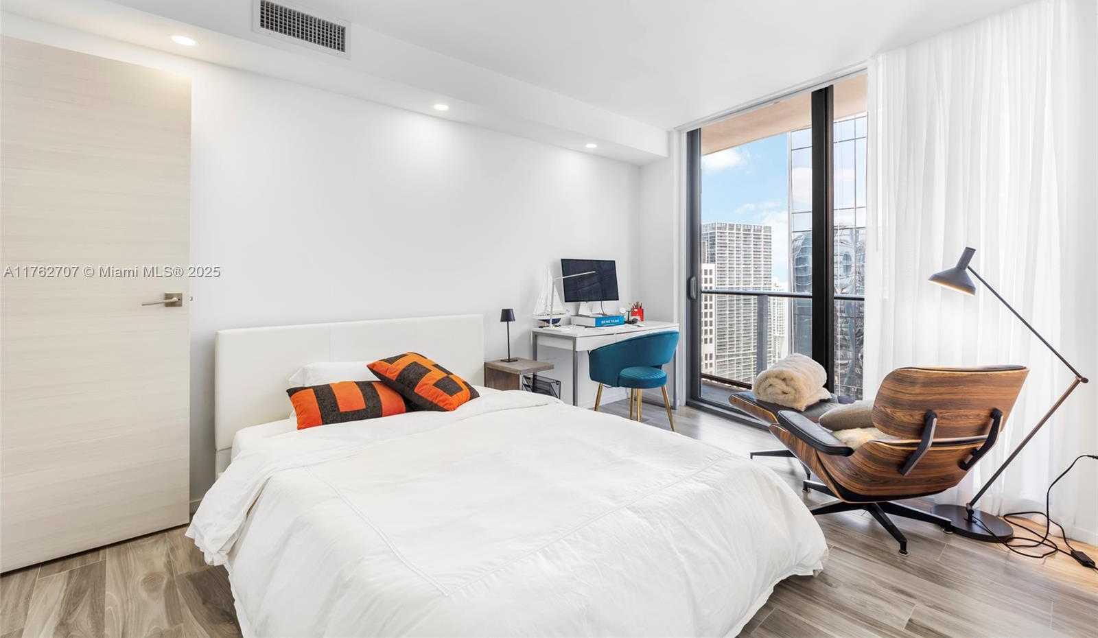 Small Image of 801 SOUTH MIAMI AVE #4405, Miami Number 35