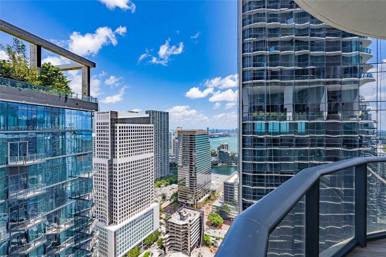 Small Image of 801 SOUTH MIAMI AVE #4405, Miami Number 7