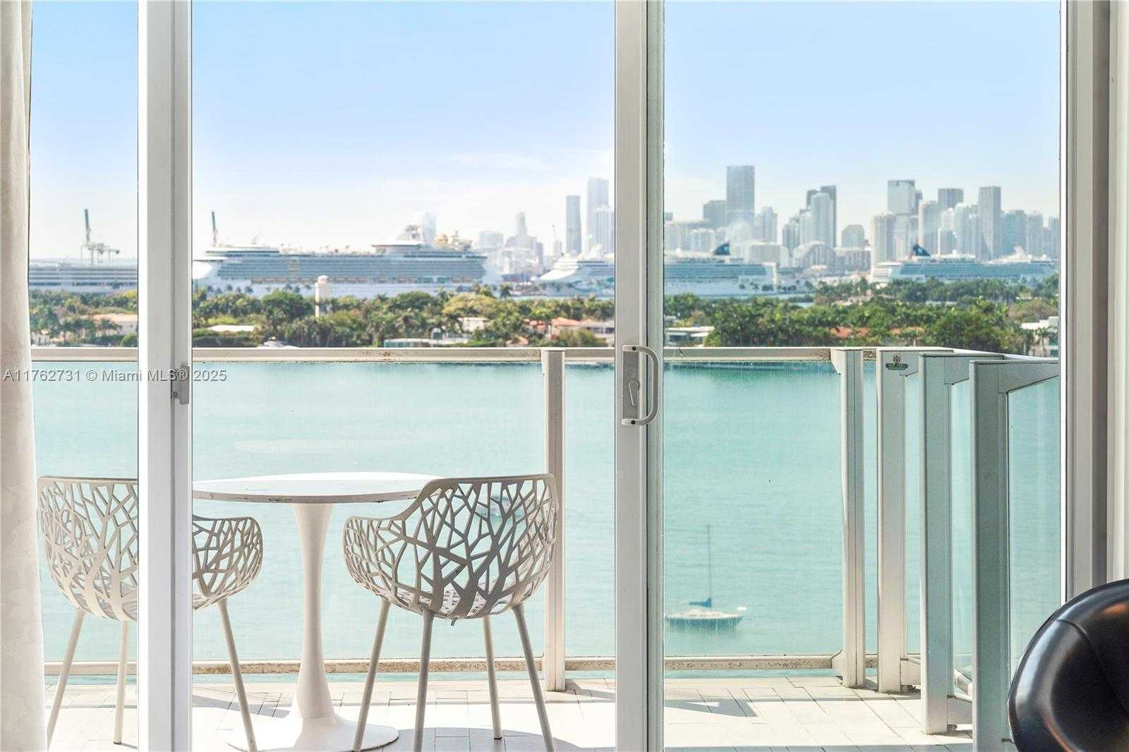 Small Image of 1100 WEST AVE #1212, Miami Beach Number 2