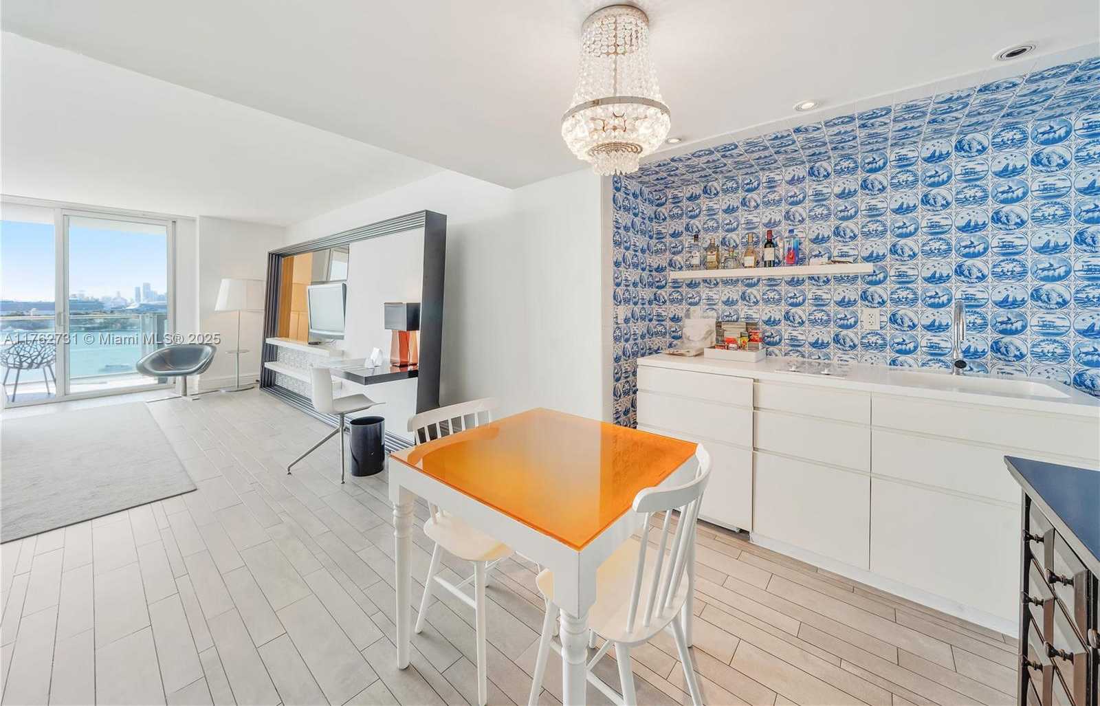 Small Image of 1100 WEST AVE #1212, Miami Beach Number 4