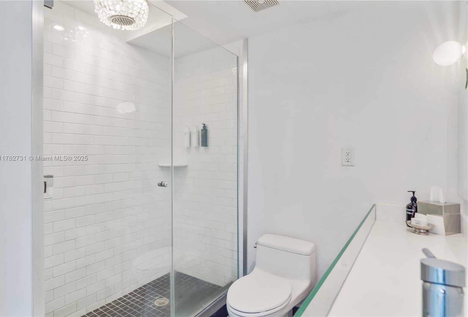 Small Image of 1100 WEST AVE #1212, Miami Beach Number 8