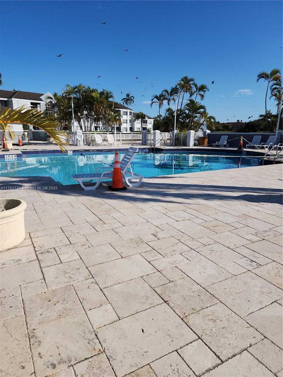 Small Image of 8640 #305, Cutler Bay Number 18