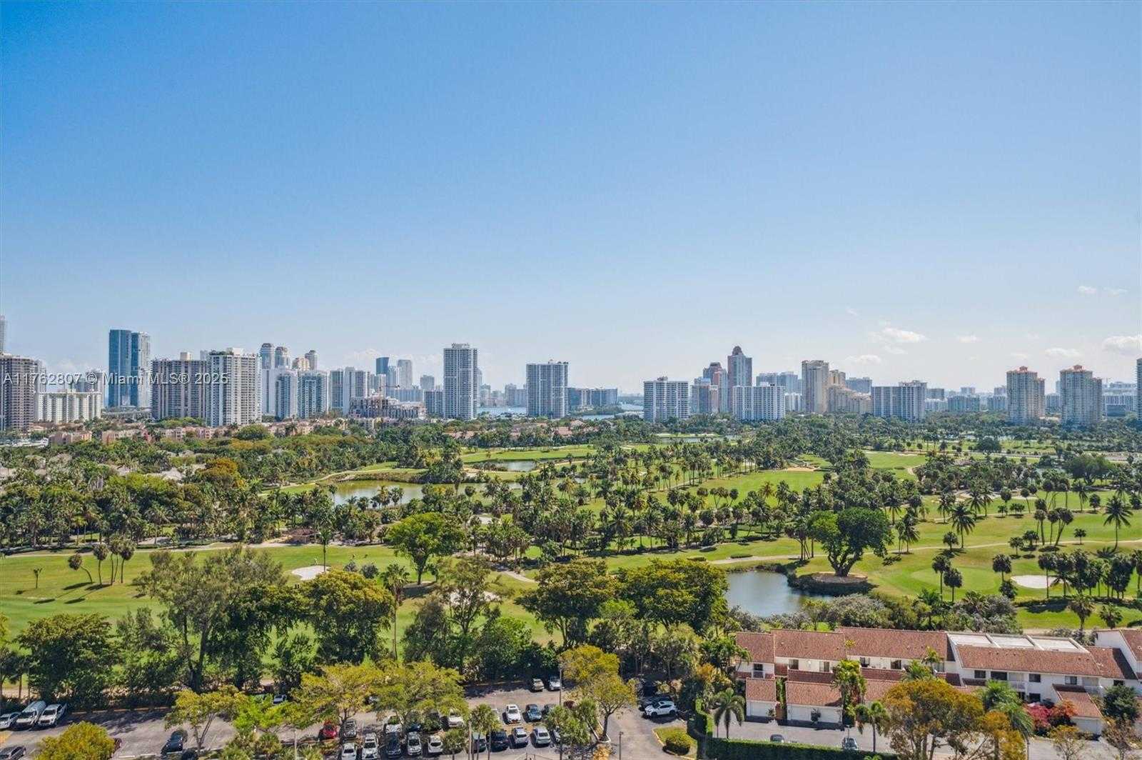 Small Image of 20225 #1816, Aventura Number 24