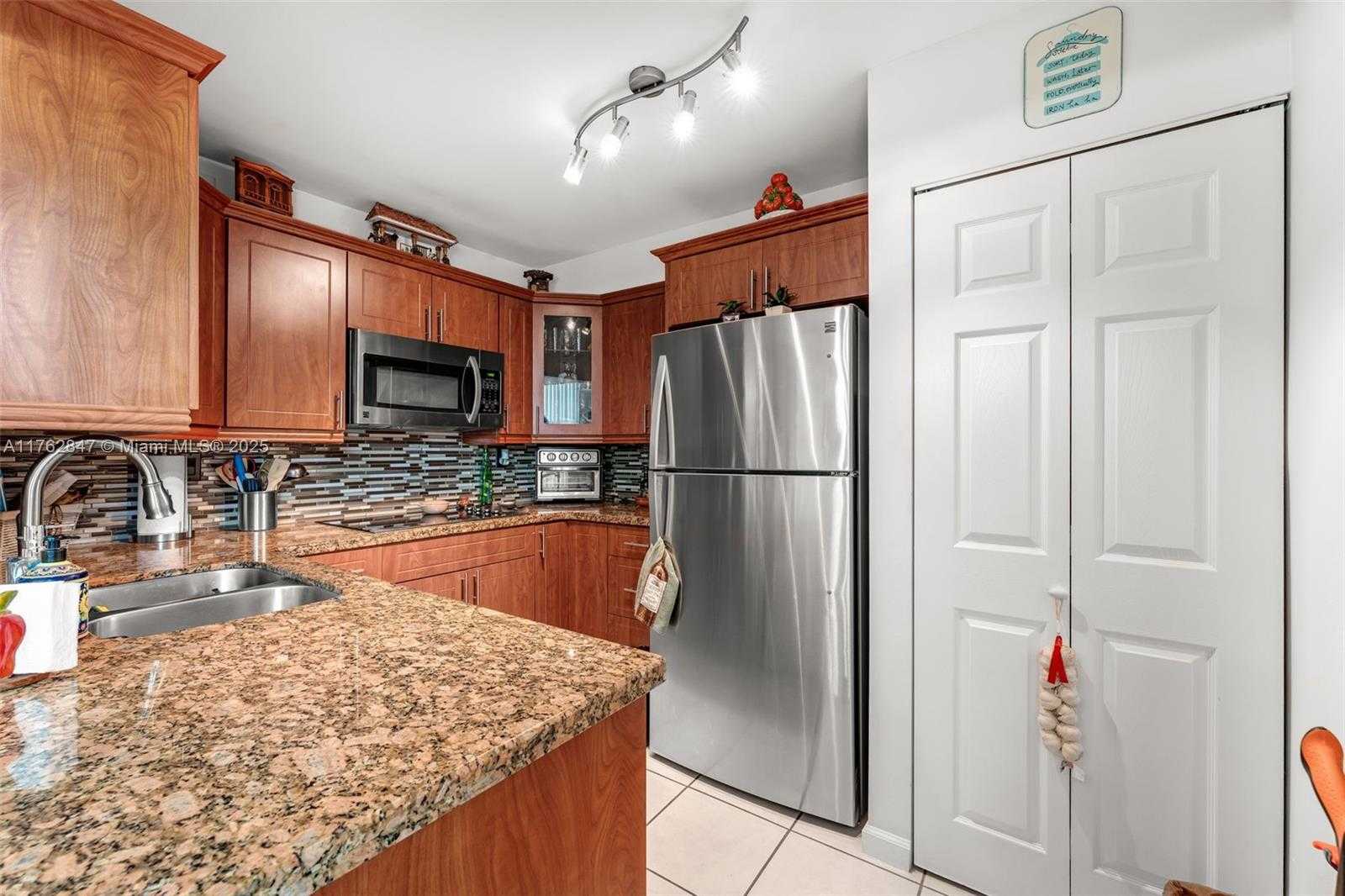 Small Image of 9950 NORTH WEST 9TH ST CIR #204, Miami Number 13