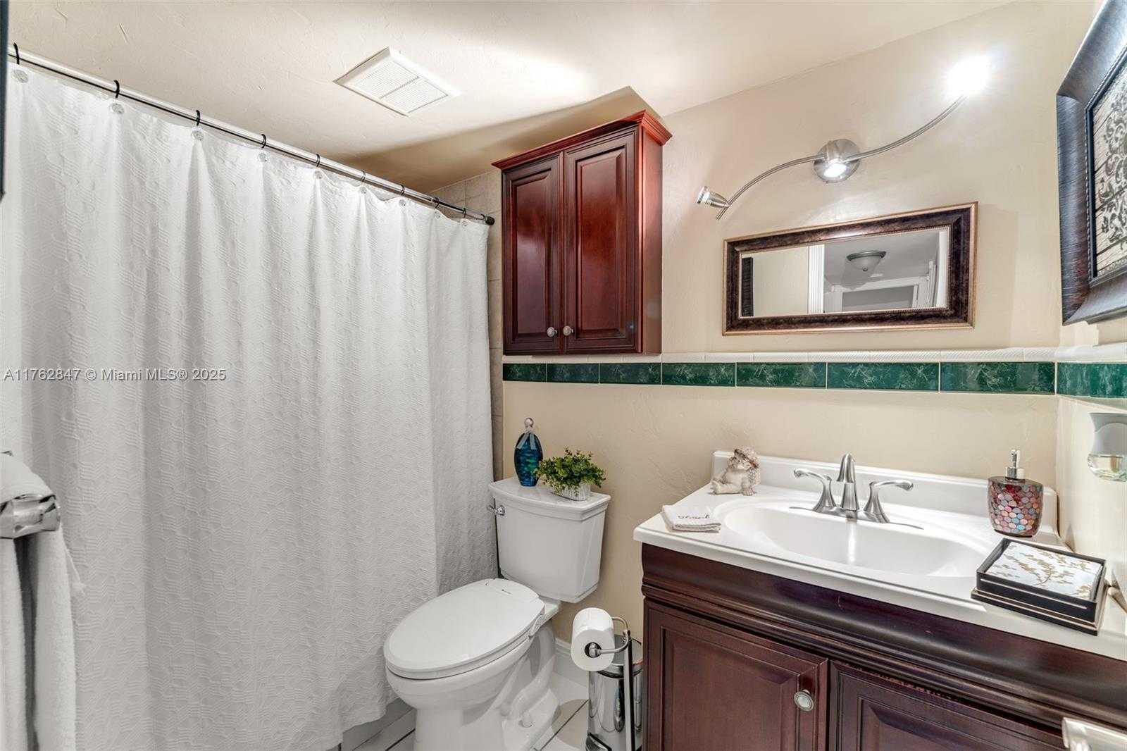 Small Image of 9950 NORTH WEST 9TH ST CIR #204, Miami Number 20