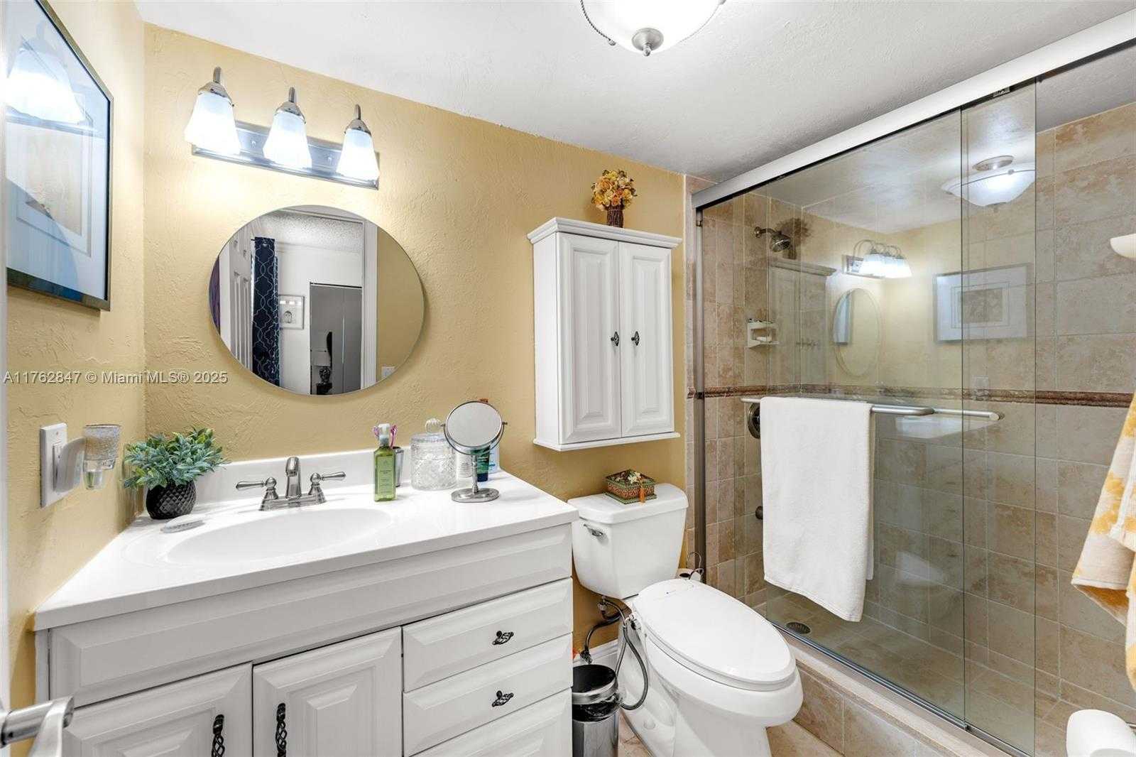 Small Image of 9950 NORTH WEST 9TH ST CIR #204, Miami Number 22