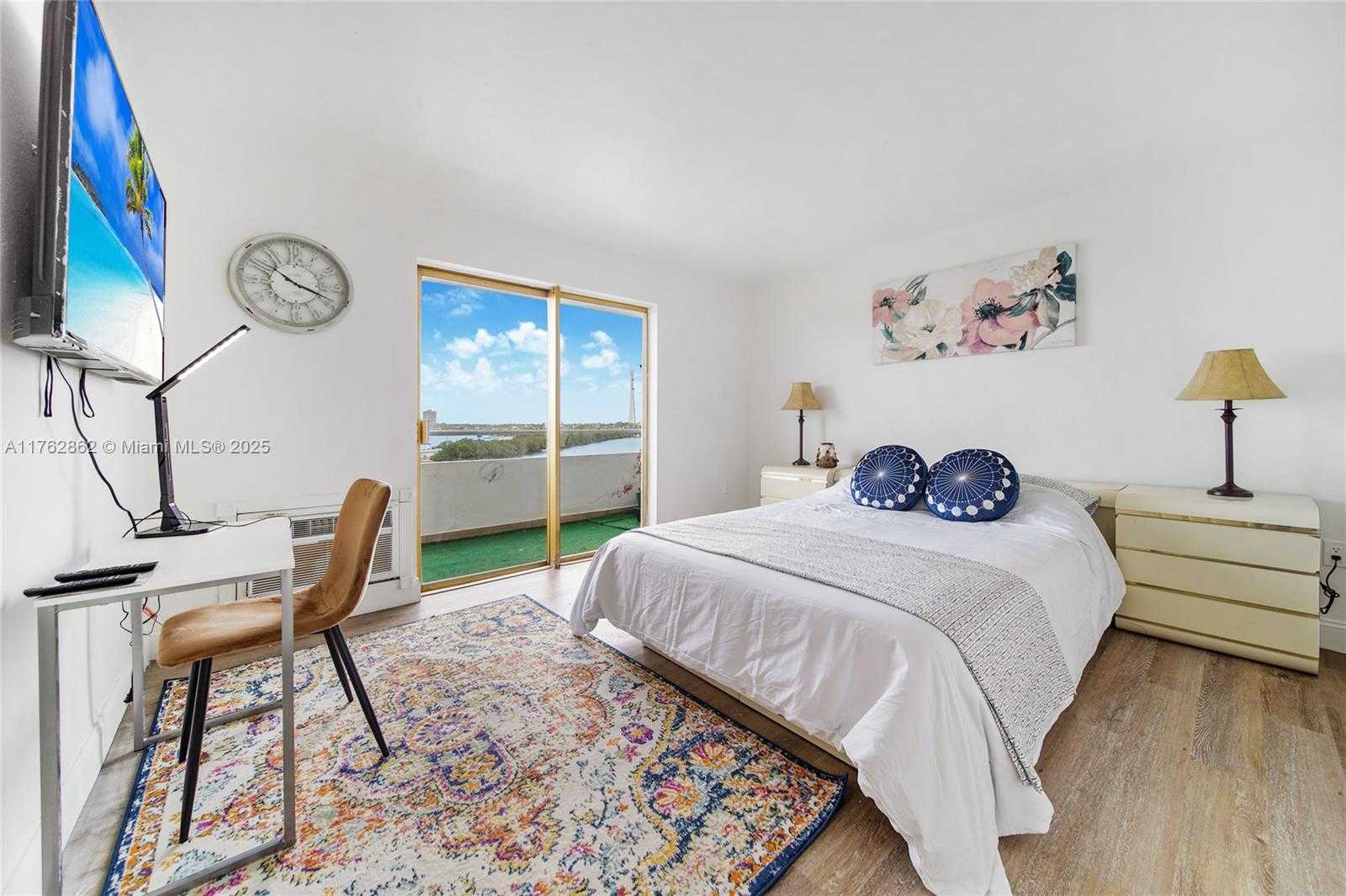 Small Image of 7904 WEST DR #417, North Bay Village Number 6