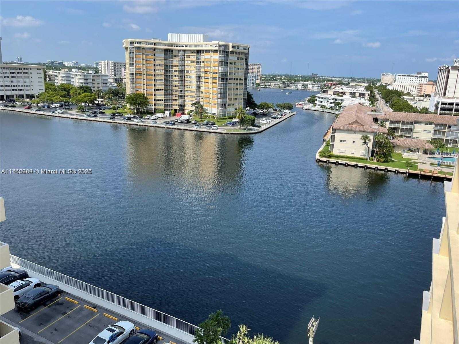 Small Image of 1817 SOUTH OCEAN DR #922, Hallandale Beach Number 20