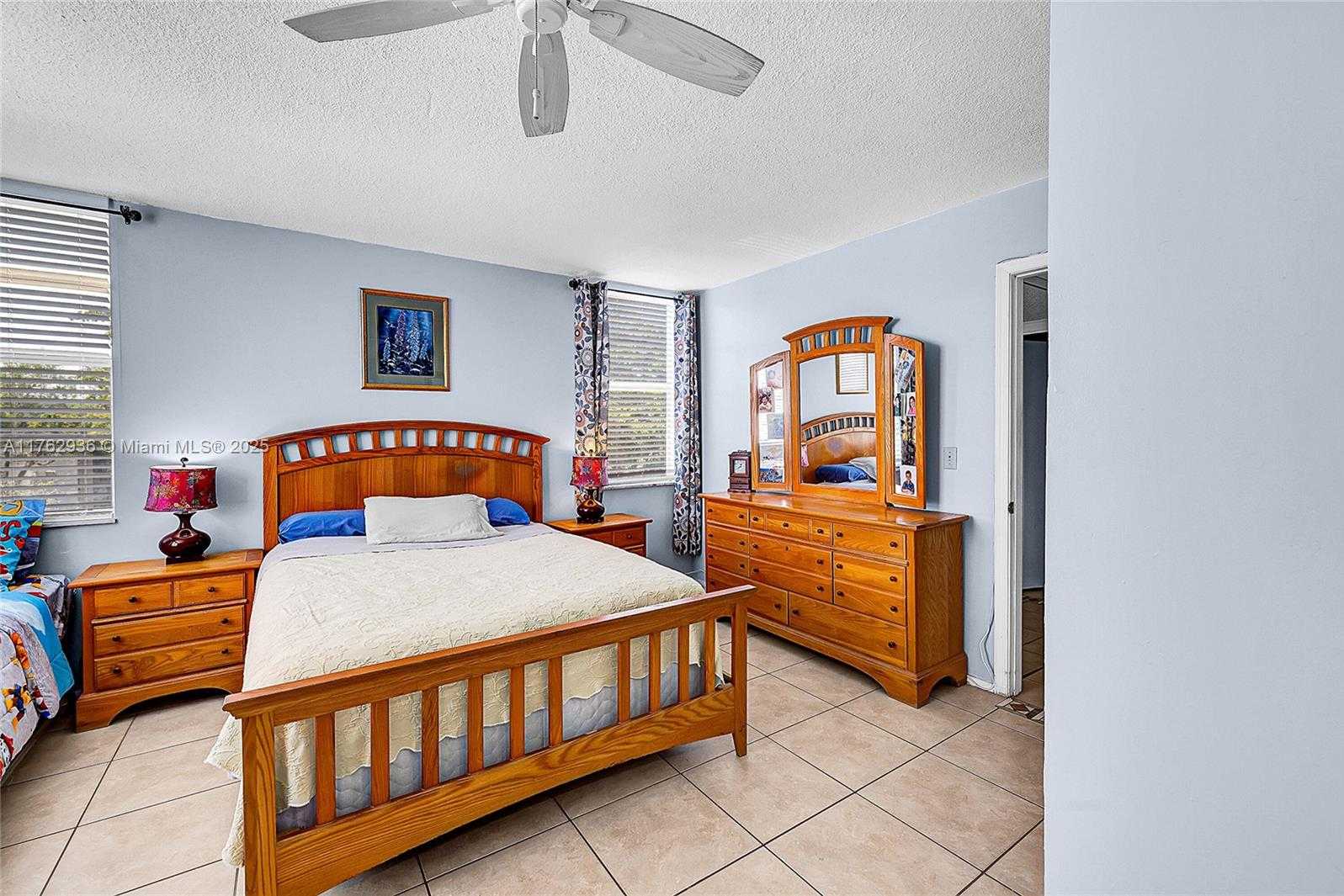 Small Image of 9440 POINCIANA PL #416, Davie Number 14