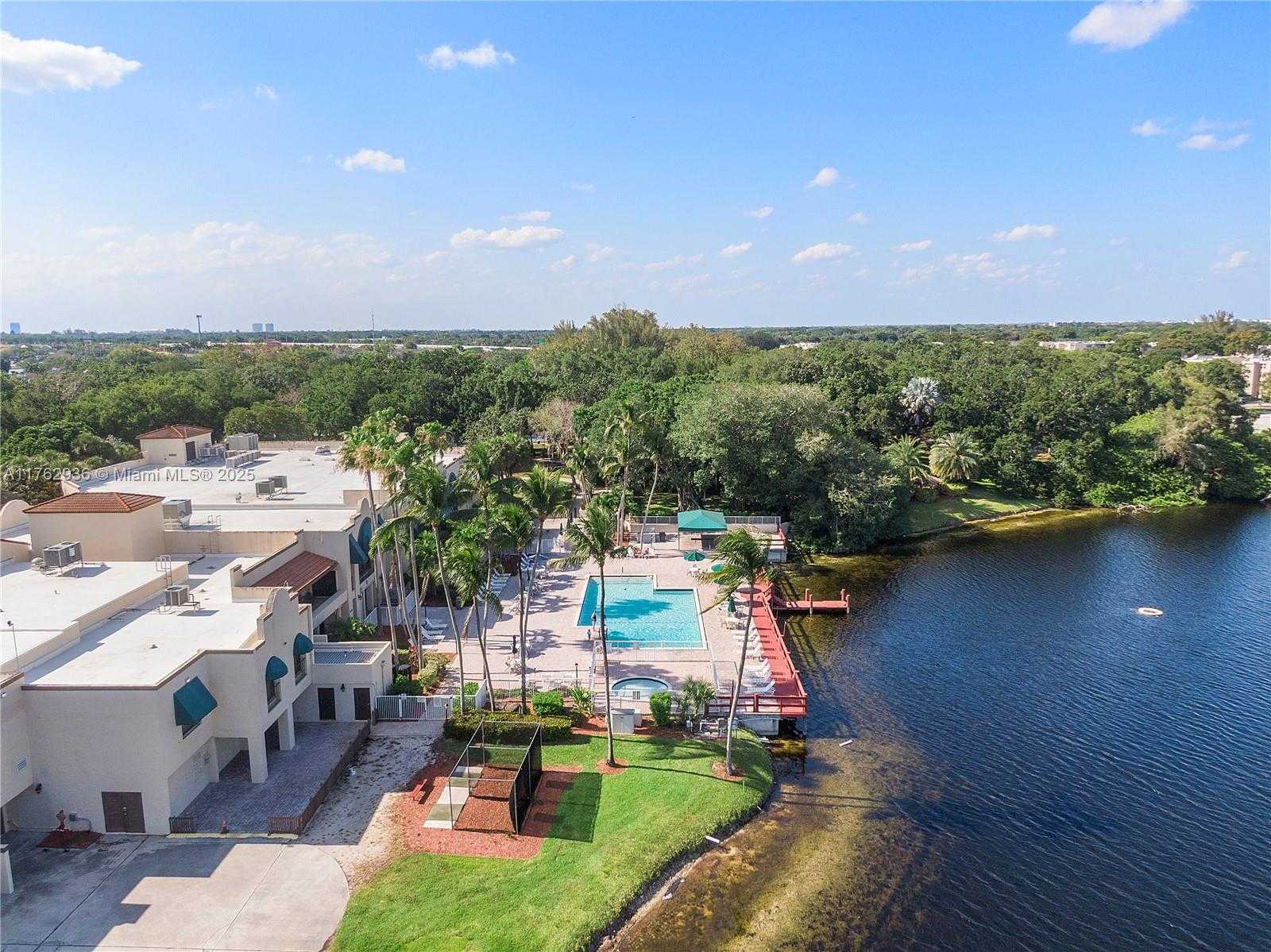 Small Image of 9440 POINCIANA PL #416, Davie Number 40