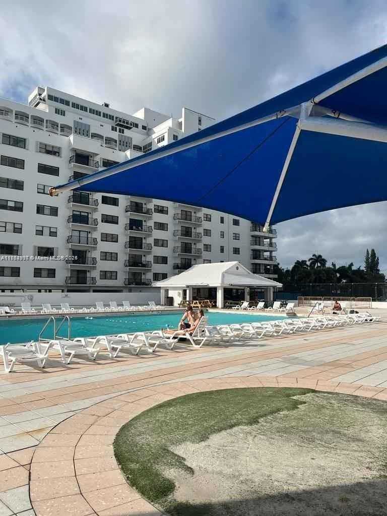Small Image of 5445 COLLINS AVE #B7, Miami Beach Number 11