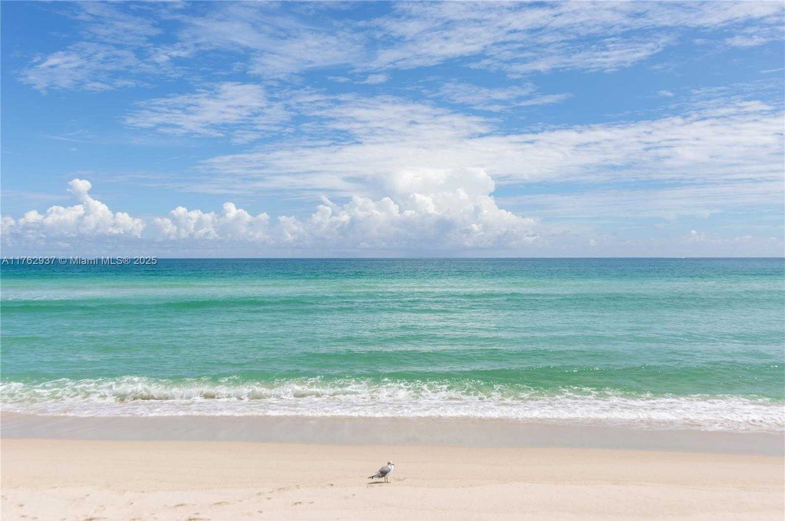 Small Image of 5445 COLLINS AVE #B7, Miami Beach Number 14