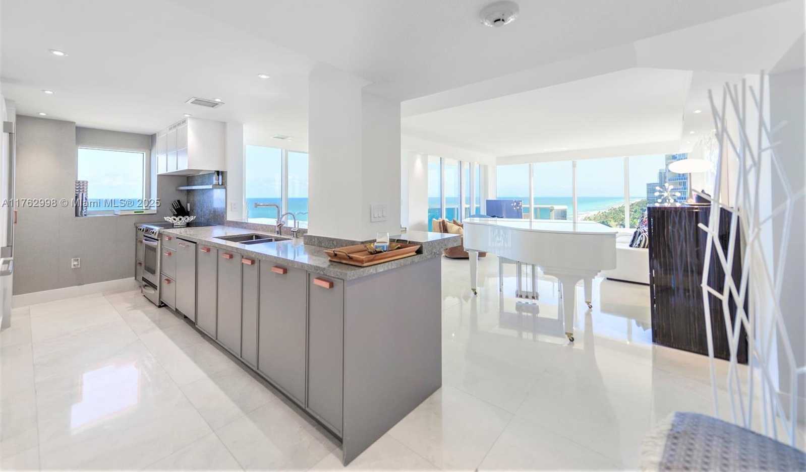 Small Image of 10275 COLLINS AVE #1110, Bal Harbour Number 10