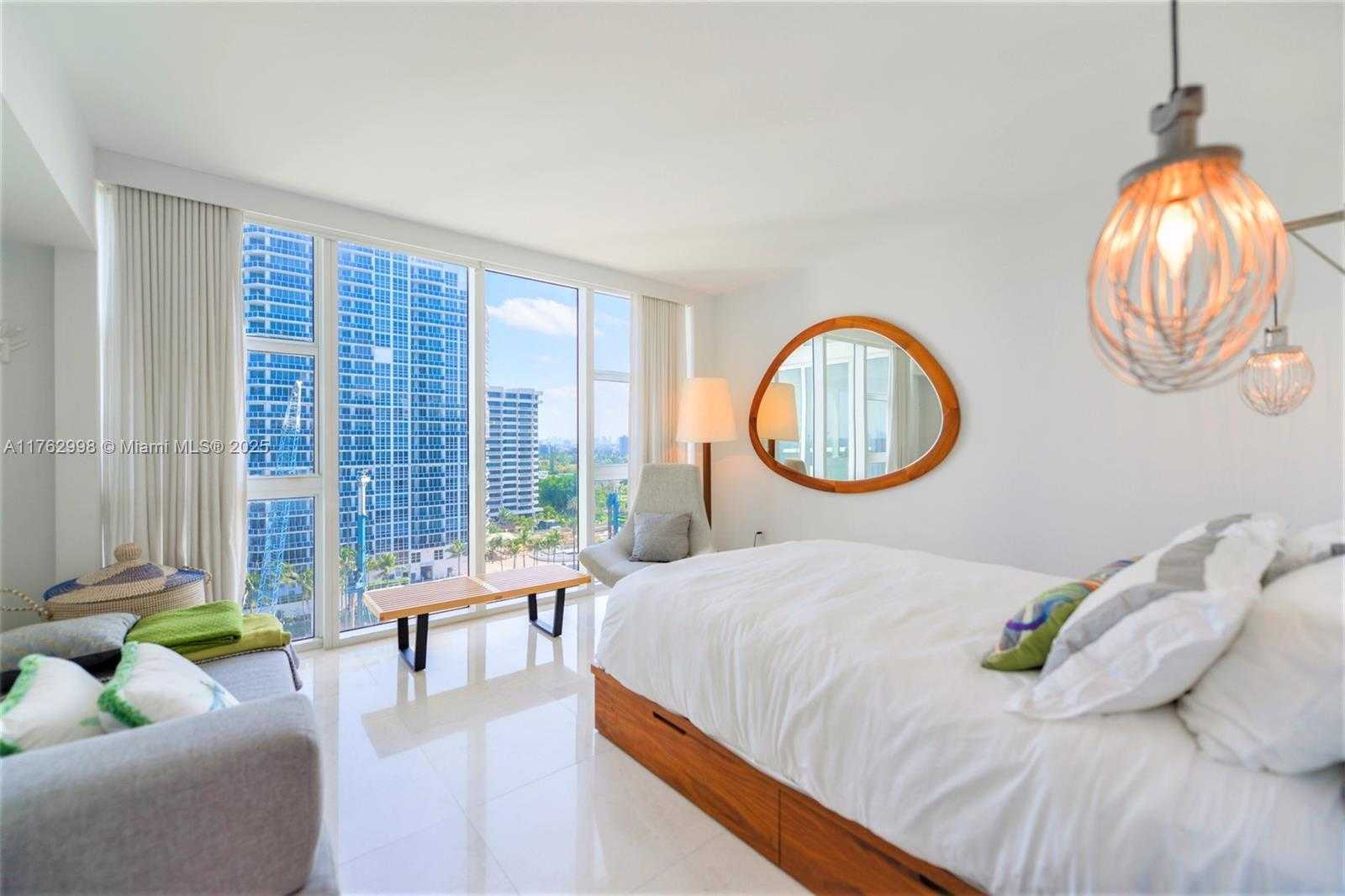Small Image of 10275 COLLINS AVE #1110, Bal Harbour Number 17