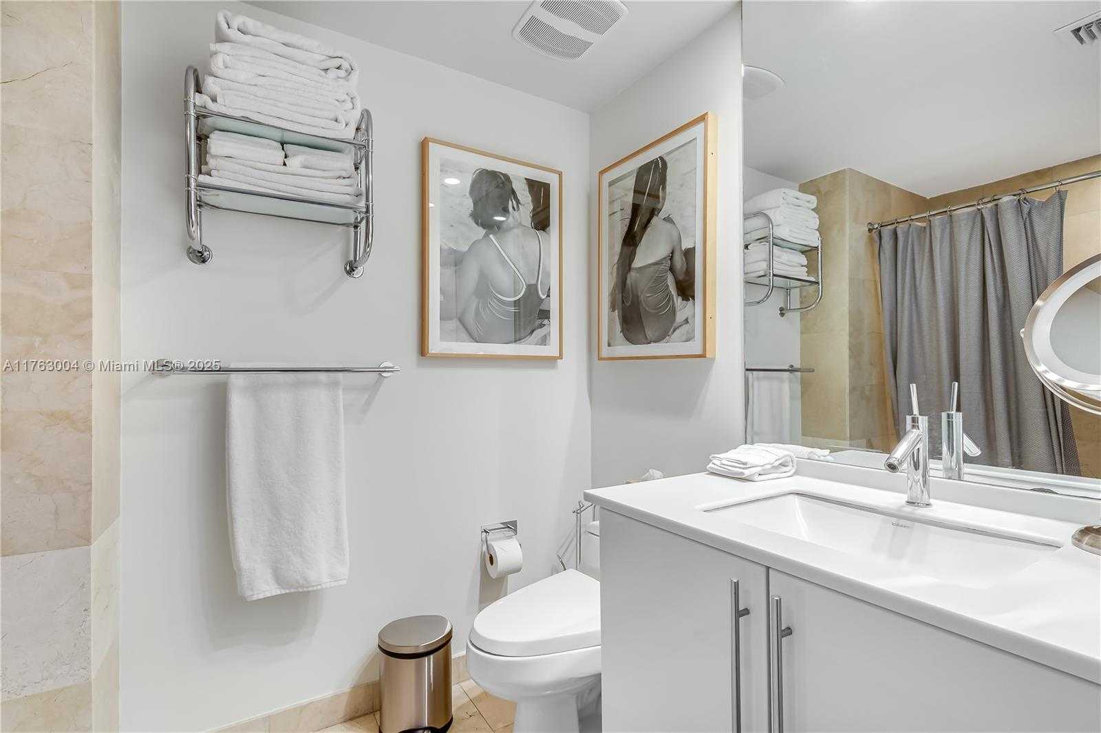 Small Image of 1000 SOUTH POINTE DR #506, Miami Beach Number 14